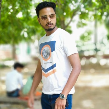 akshat gupta